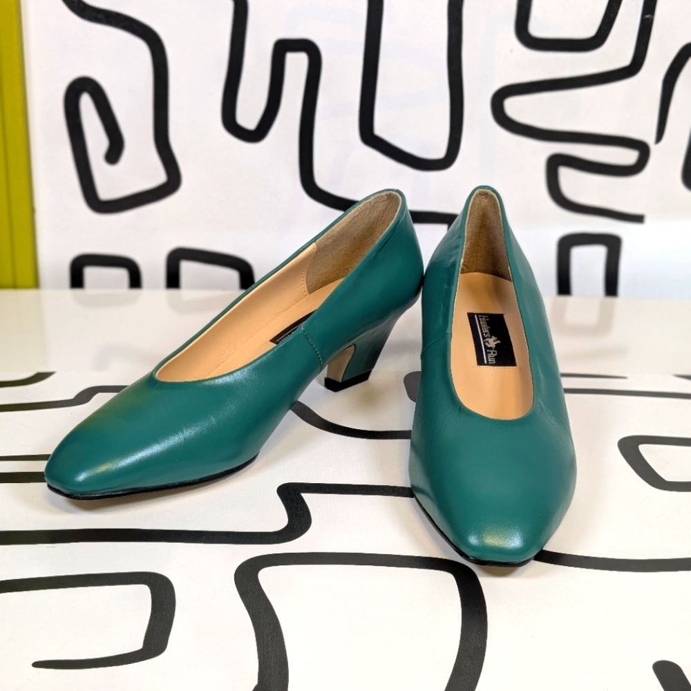 Vintage Green Leather Kitten Heels